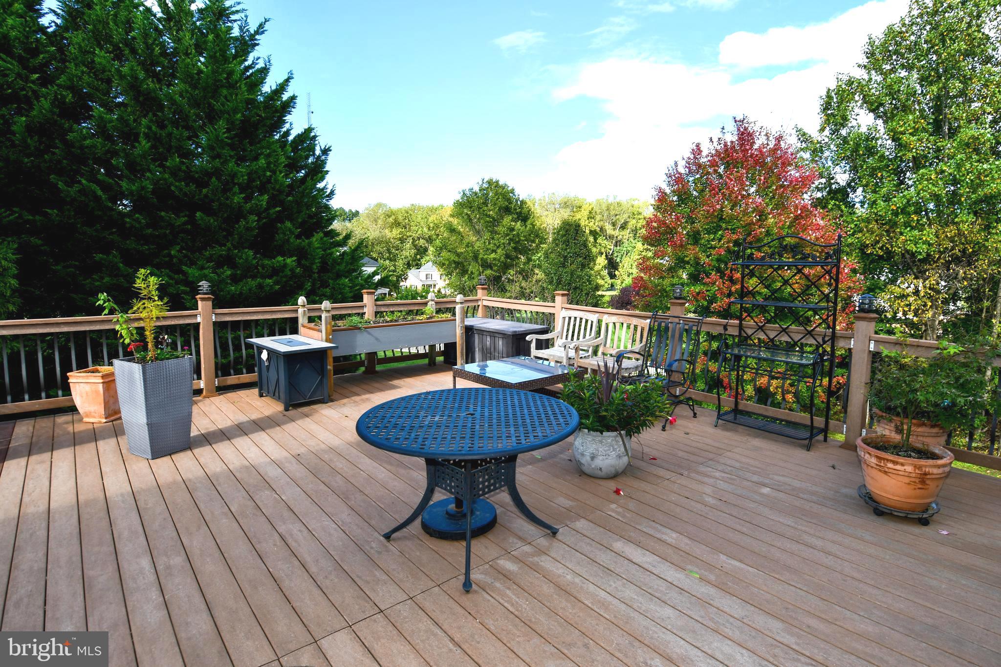 EAGLE POINTE - Residential