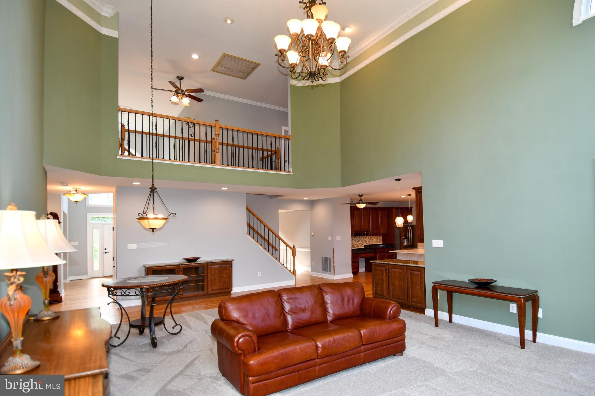 EAGLE POINTE - Residential