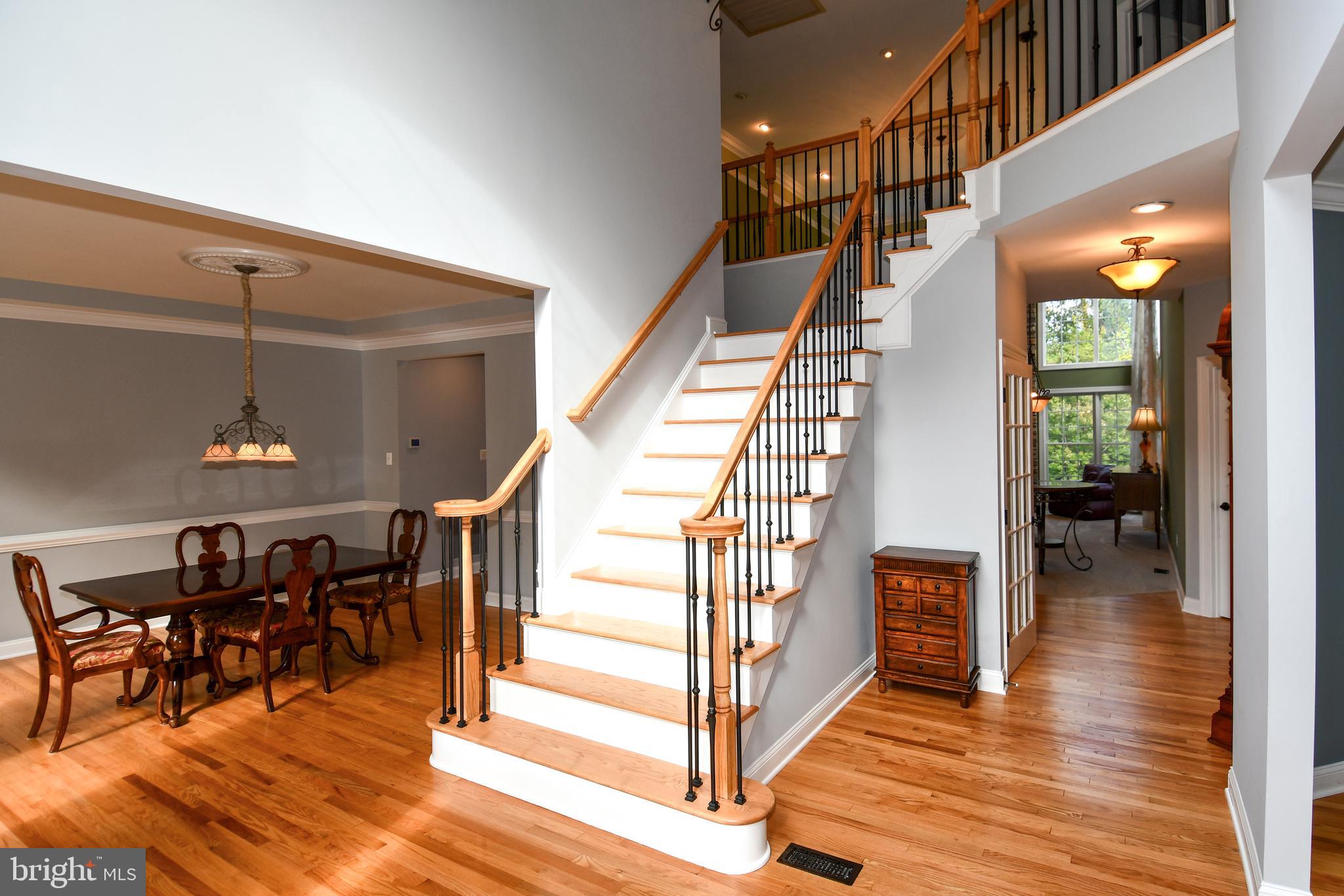 EAGLE POINTE - Residential