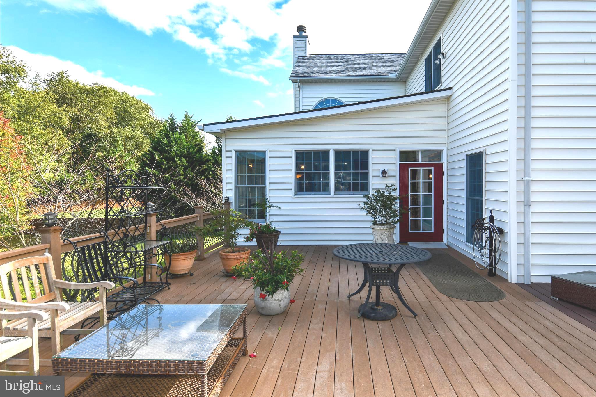 EAGLE POINTE - Residential