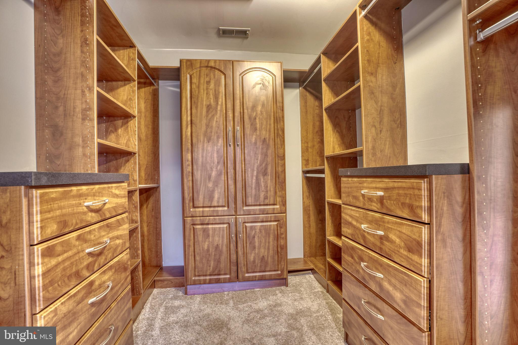 NORTH POINT TERRACE - Residential