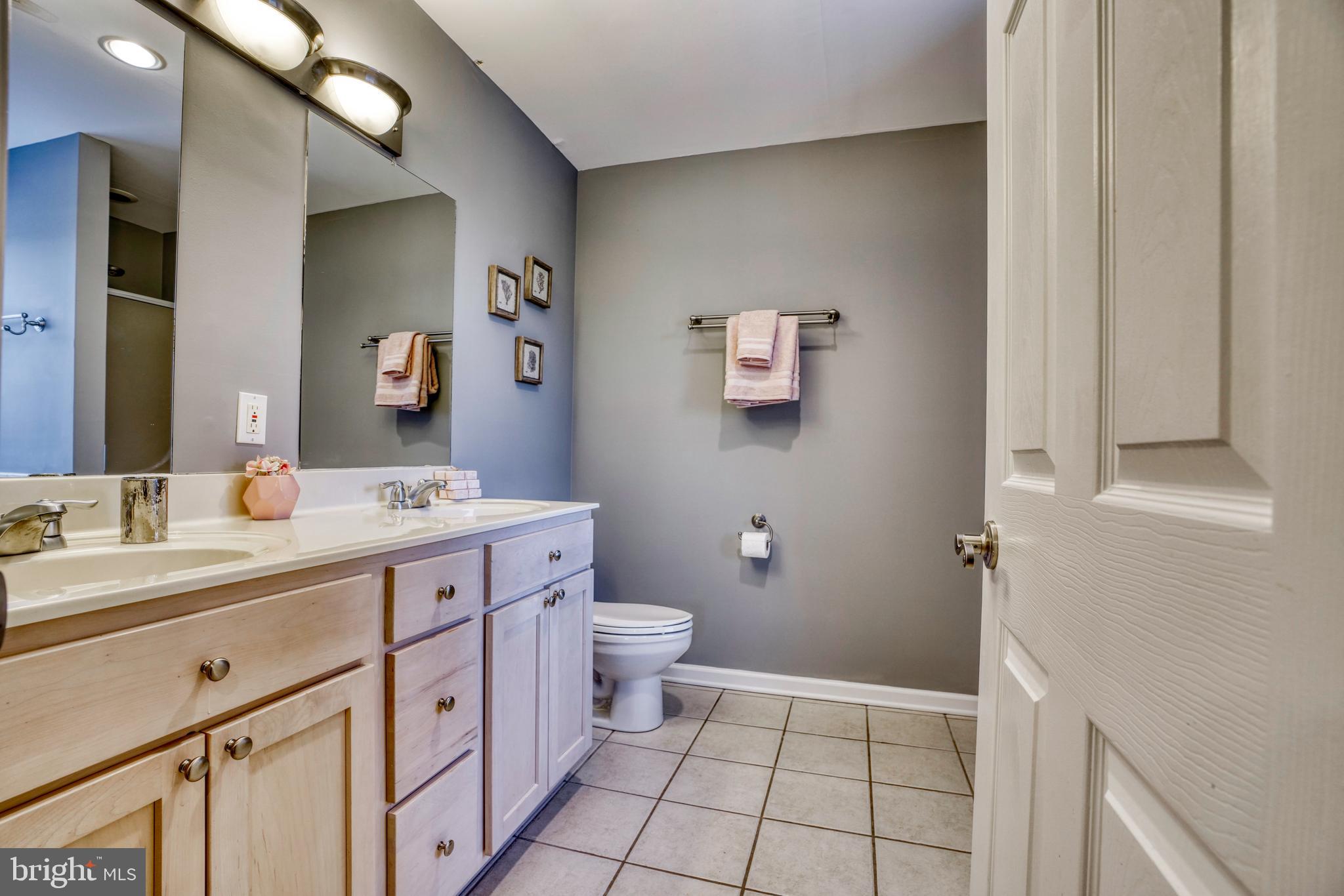 NORTH POINT TERRACE - Residential