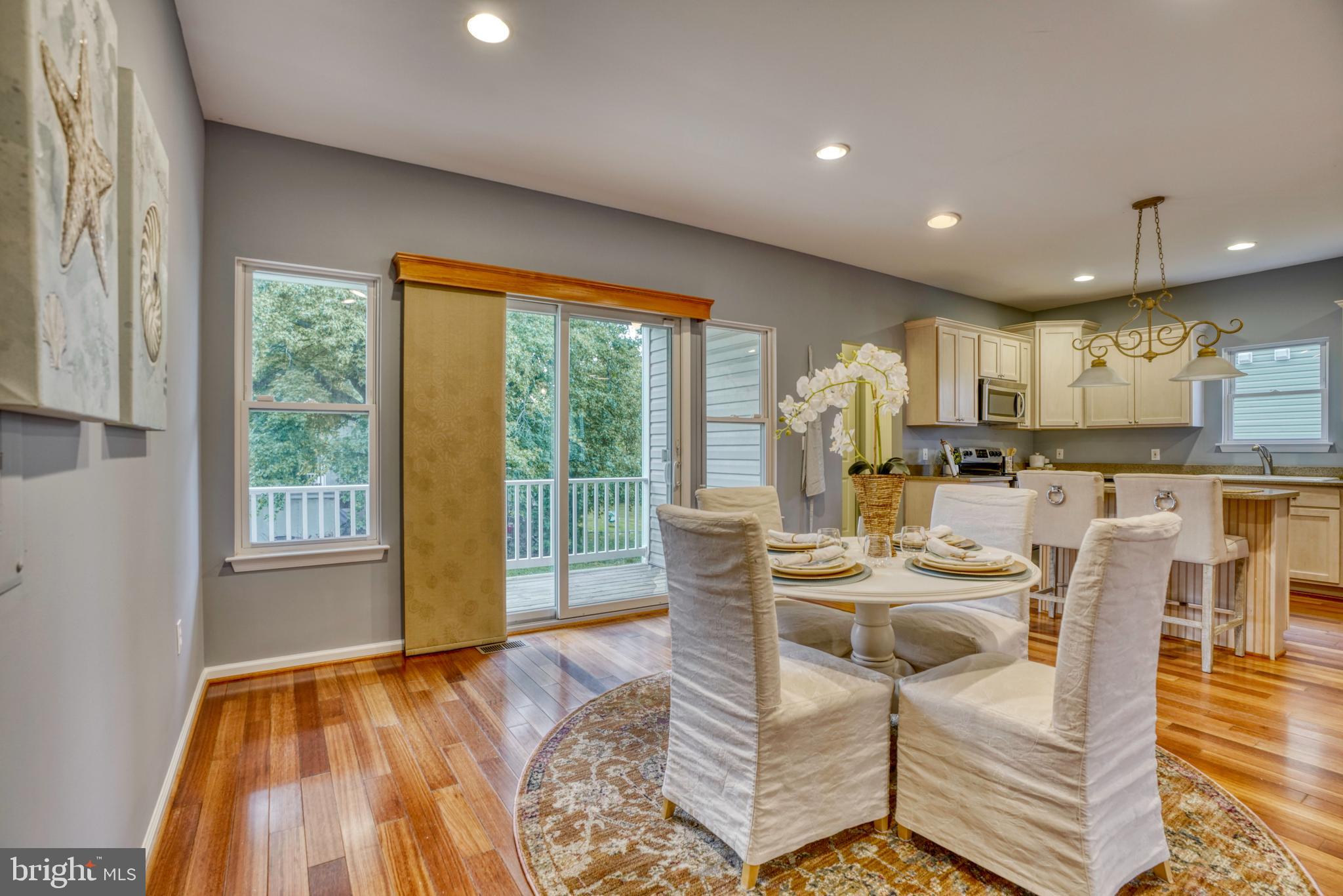 NORTH POINT TERRACE - Residential