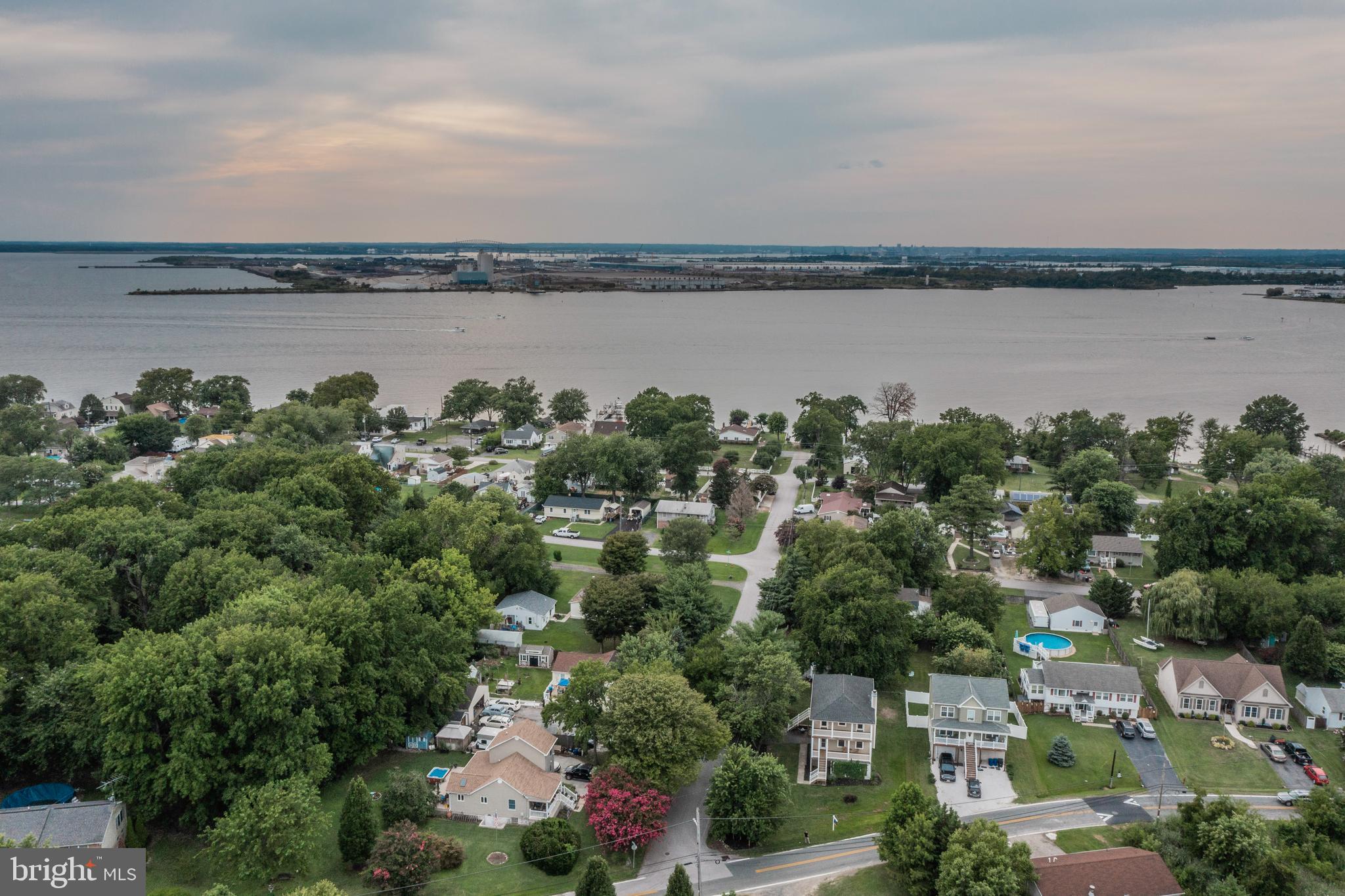 NORTH POINT TERRACE - Residential
