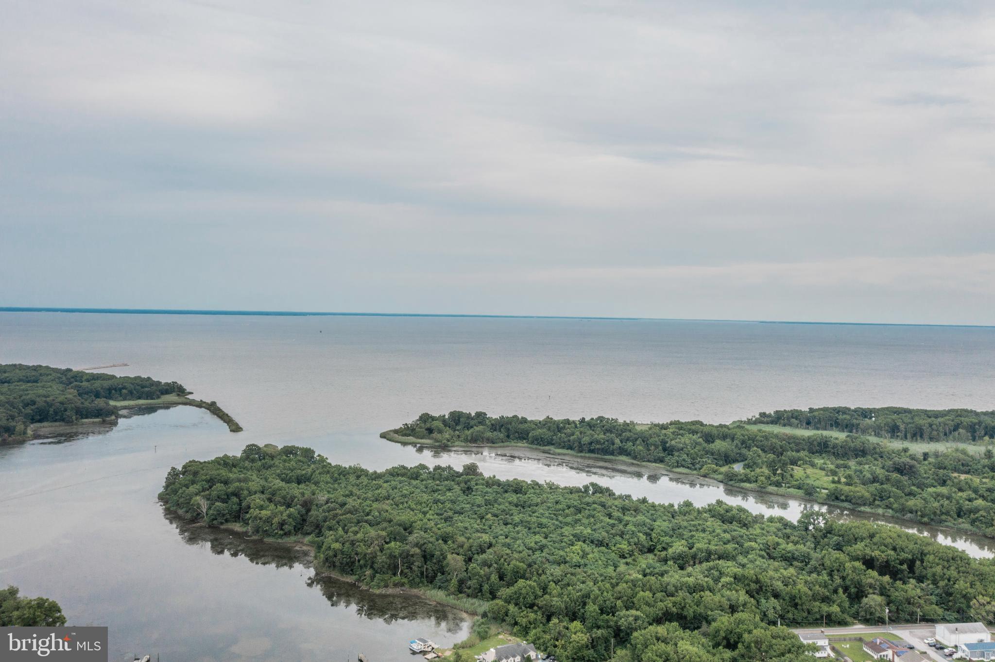NORTH POINT TERRACE - Residential