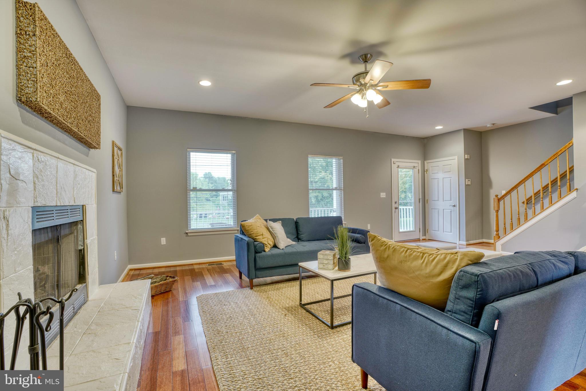 NORTH POINT TERRACE - Residential