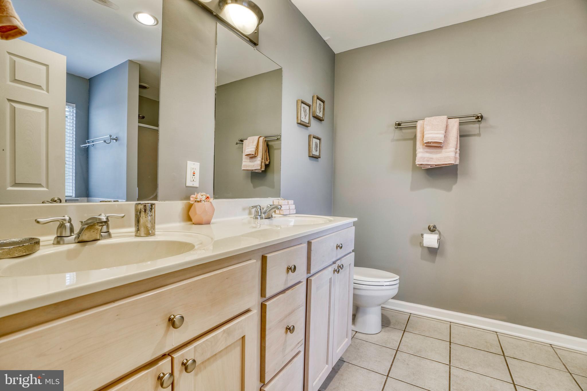 NORTH POINT TERRACE - Residential