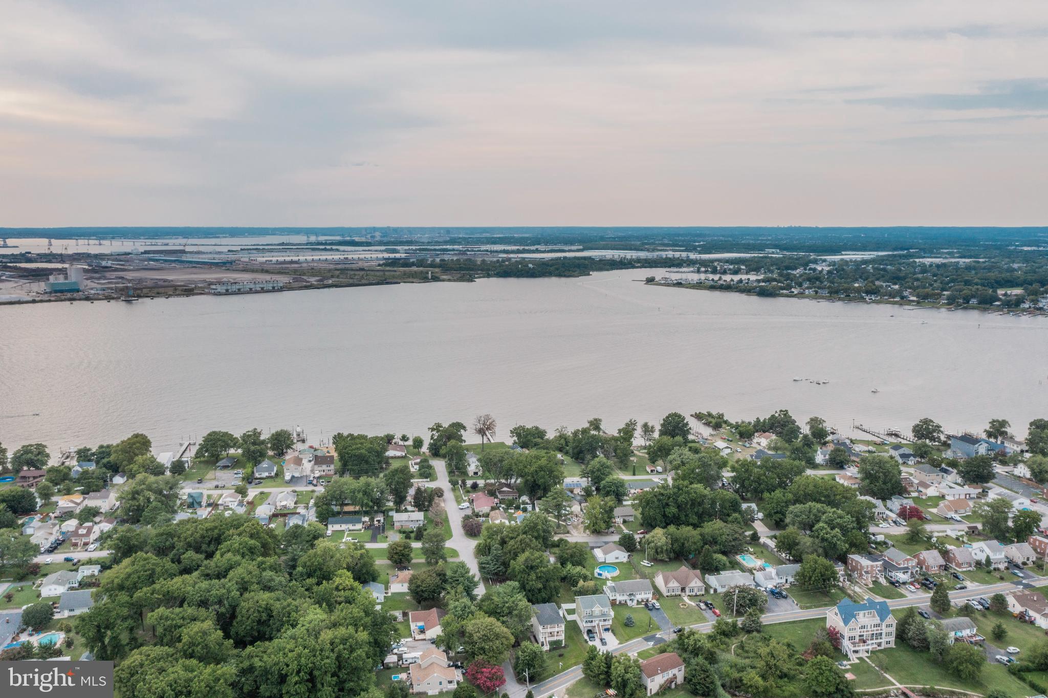 NORTH POINT TERRACE - Residential