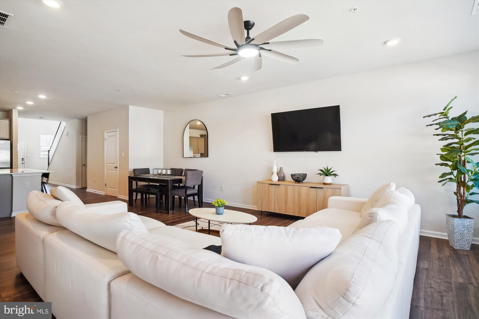 RENN QUARTER - Residential