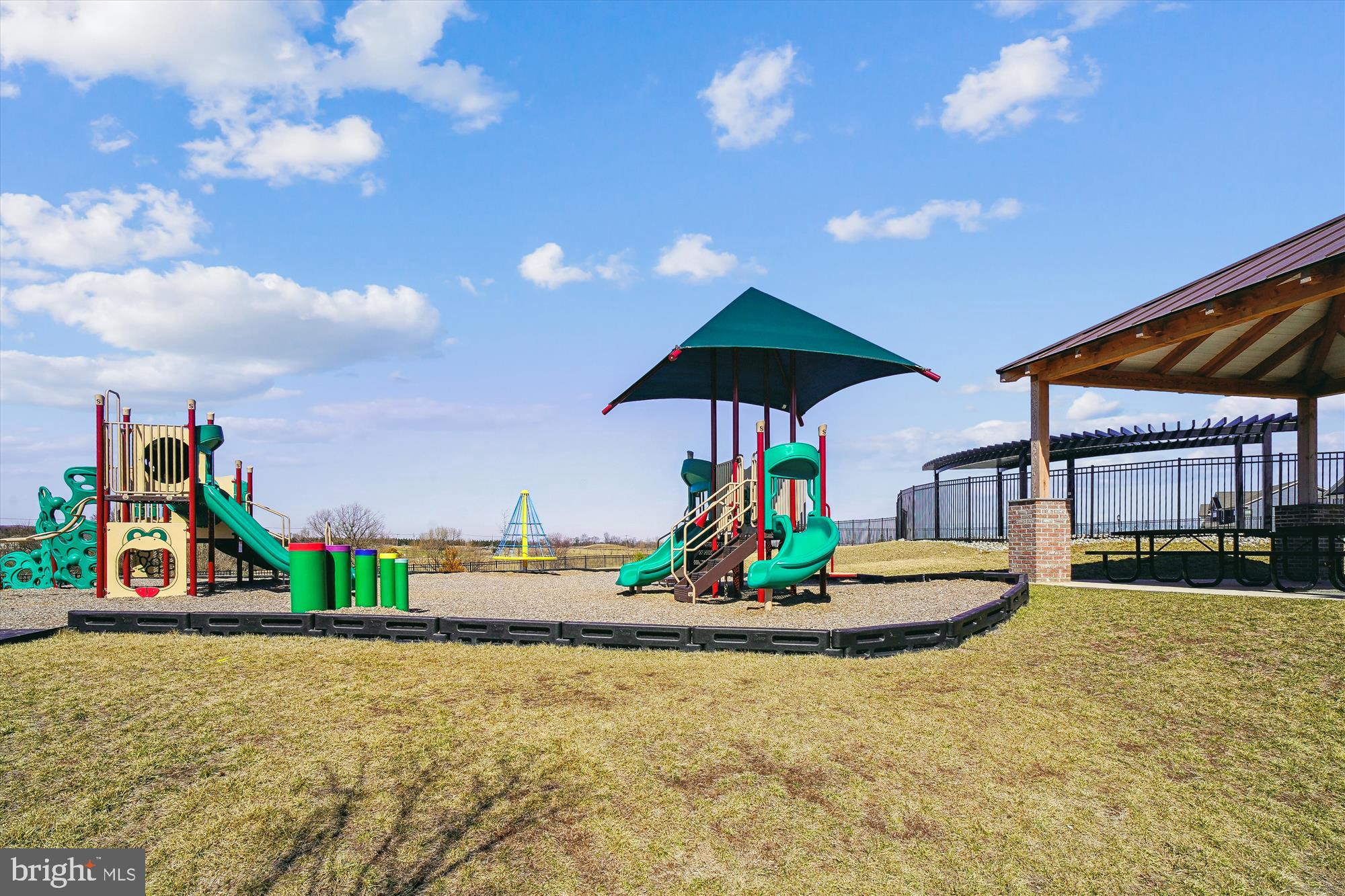 RENN QUARTER - Residential