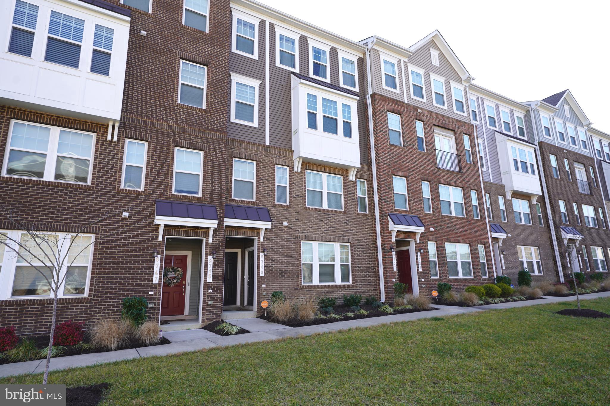 PARKSIDE AT WESTPHALIA - Residential