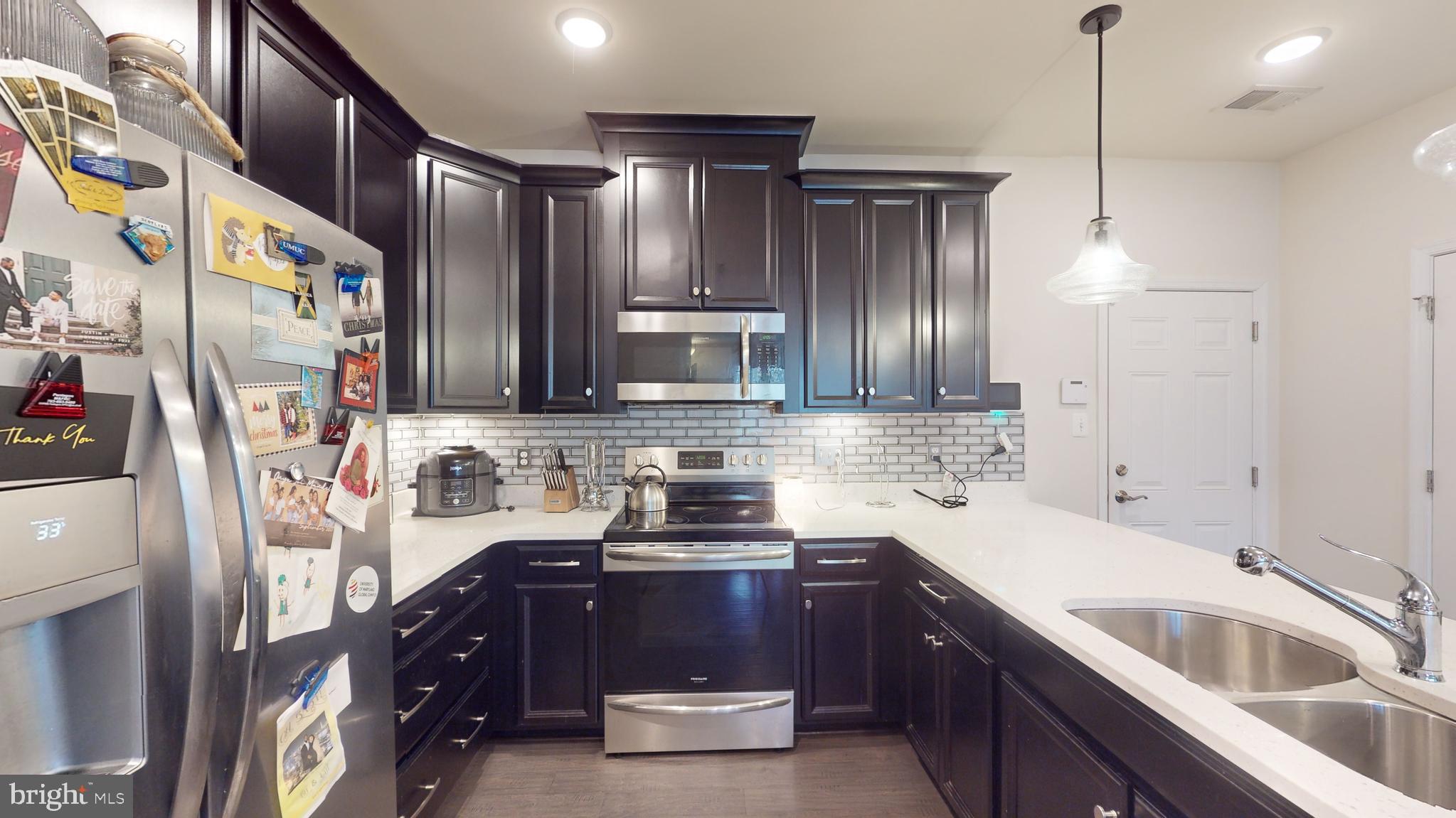 PARKSIDE AT WESTPHALIA - Residential