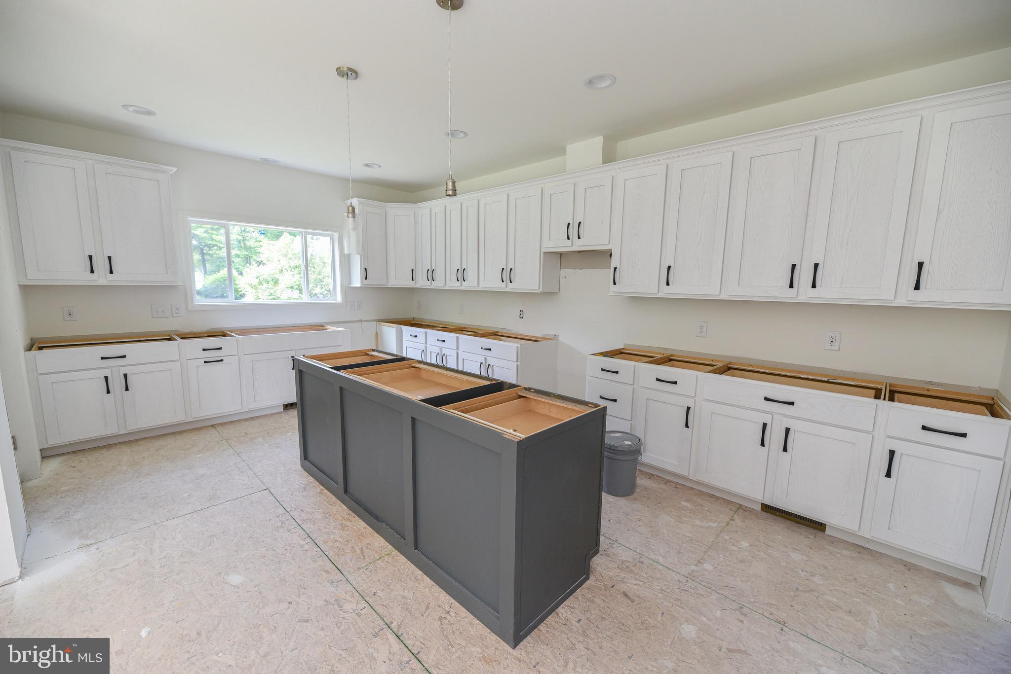 34608 STEM STREET E-302