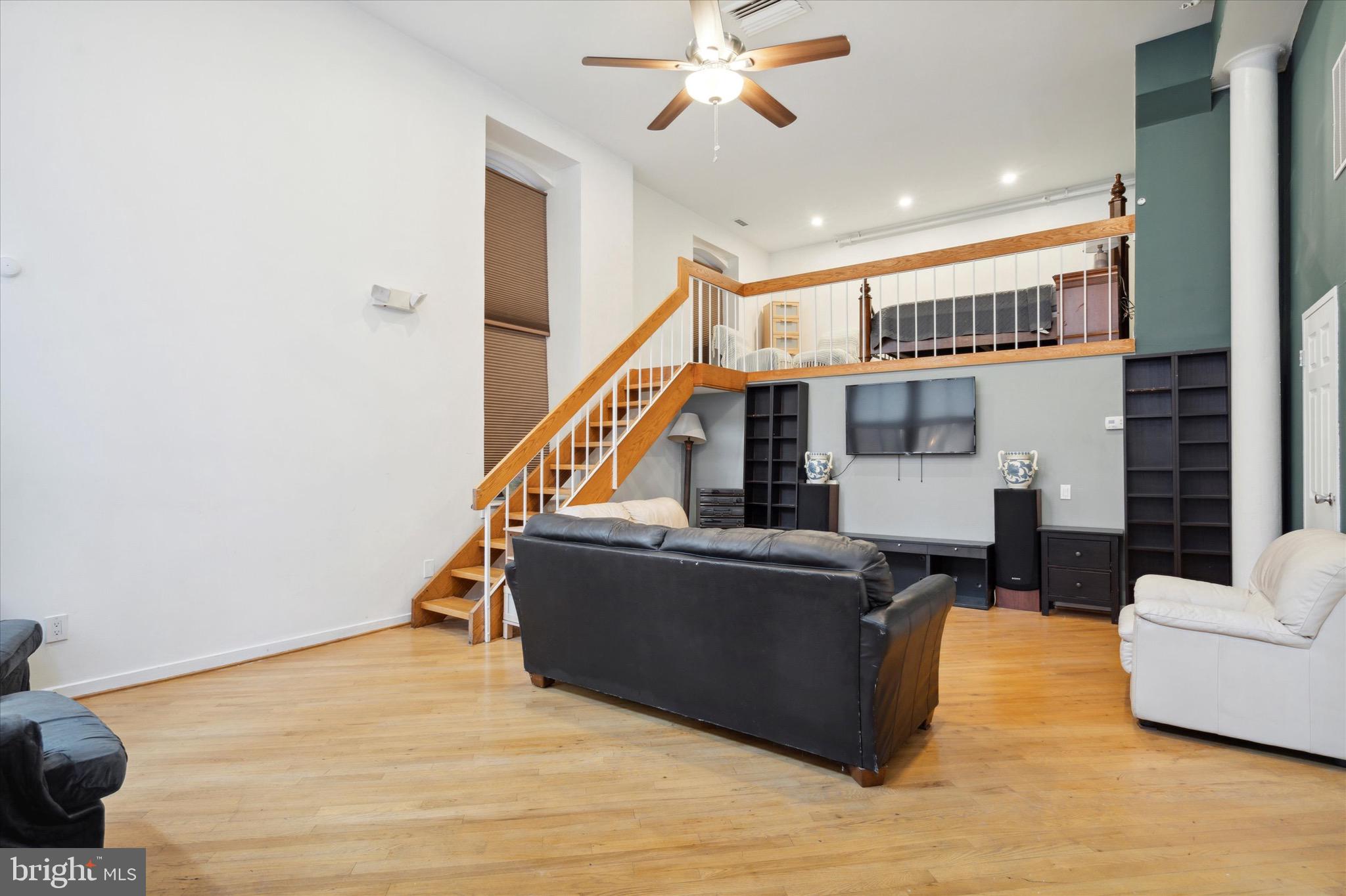 OLD CITY - Residential