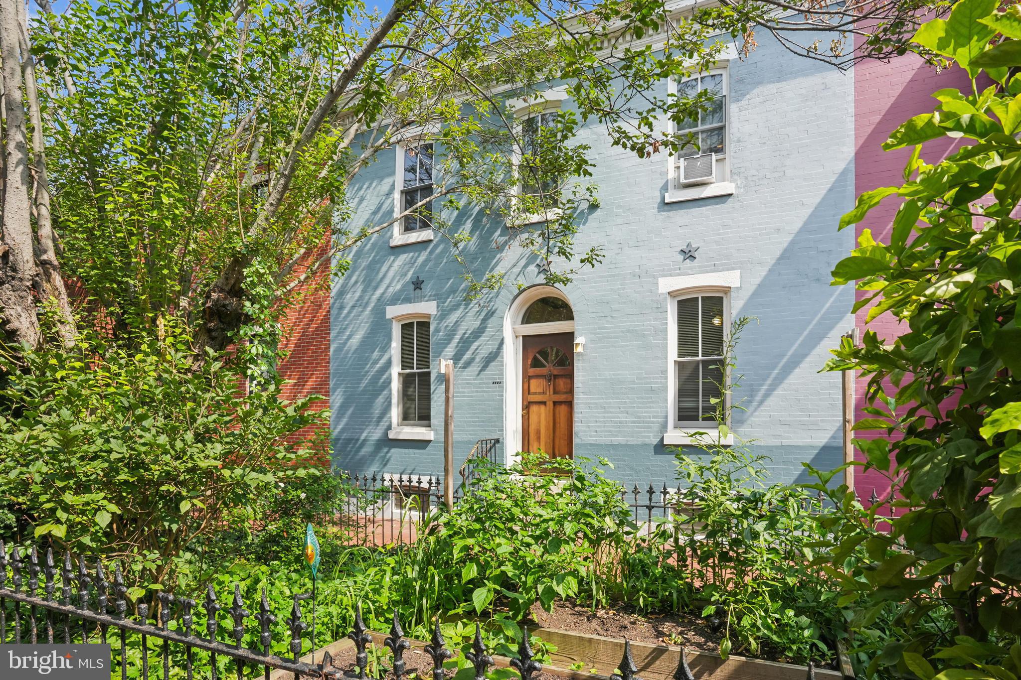 2223 MADISON SQUARE