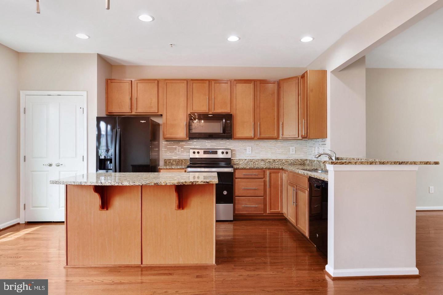 ESPLANADE AT RED RUN - Residential Lease