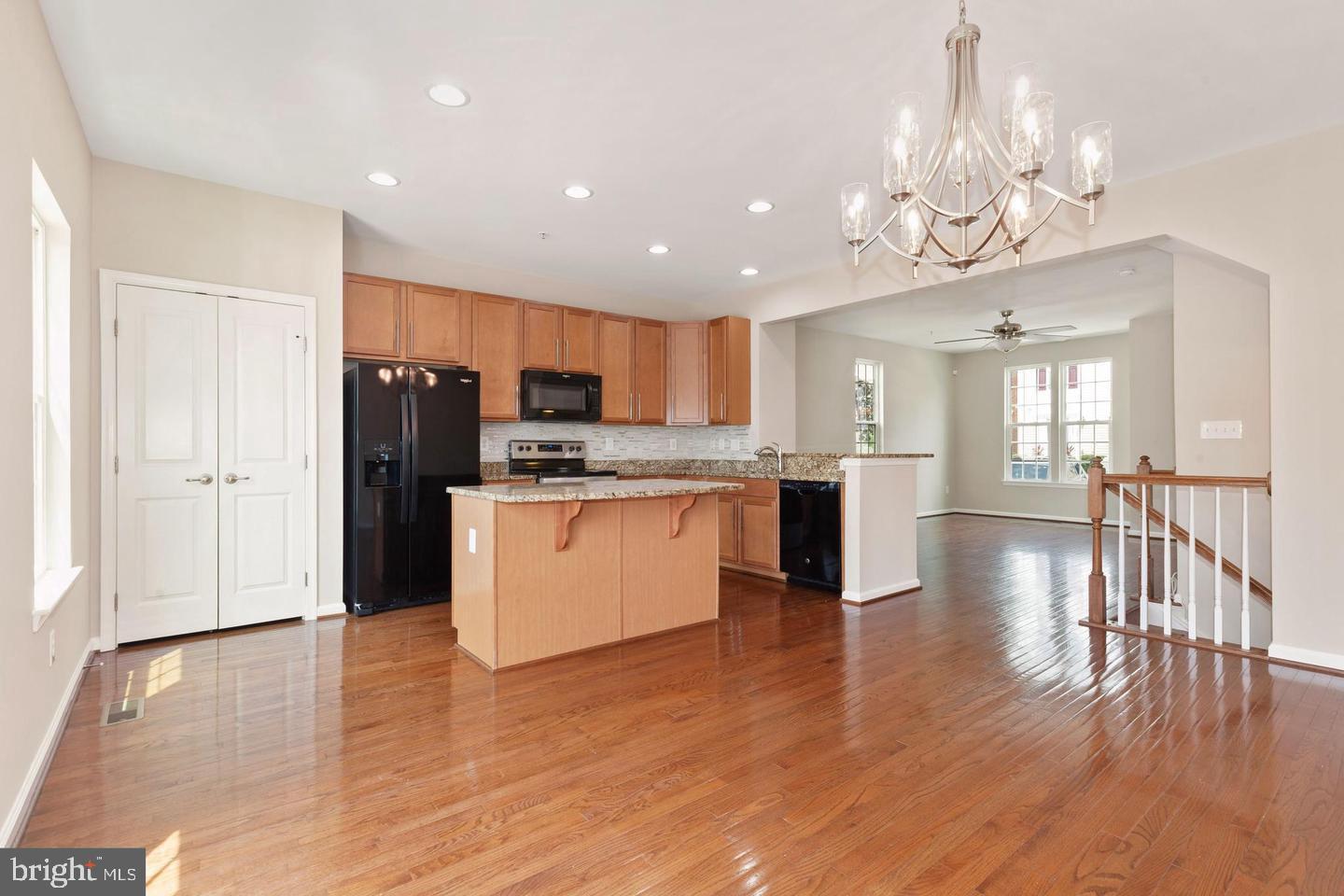 ESPLANADE AT RED RUN - Residential Lease