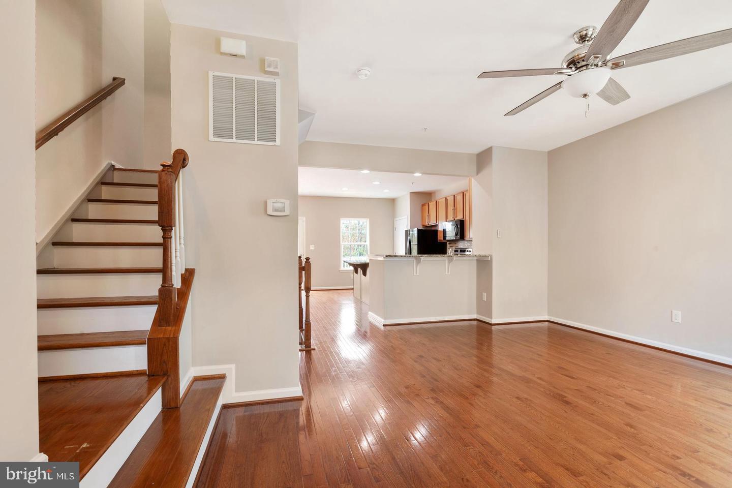 ESPLANADE AT RED RUN - Residential Lease