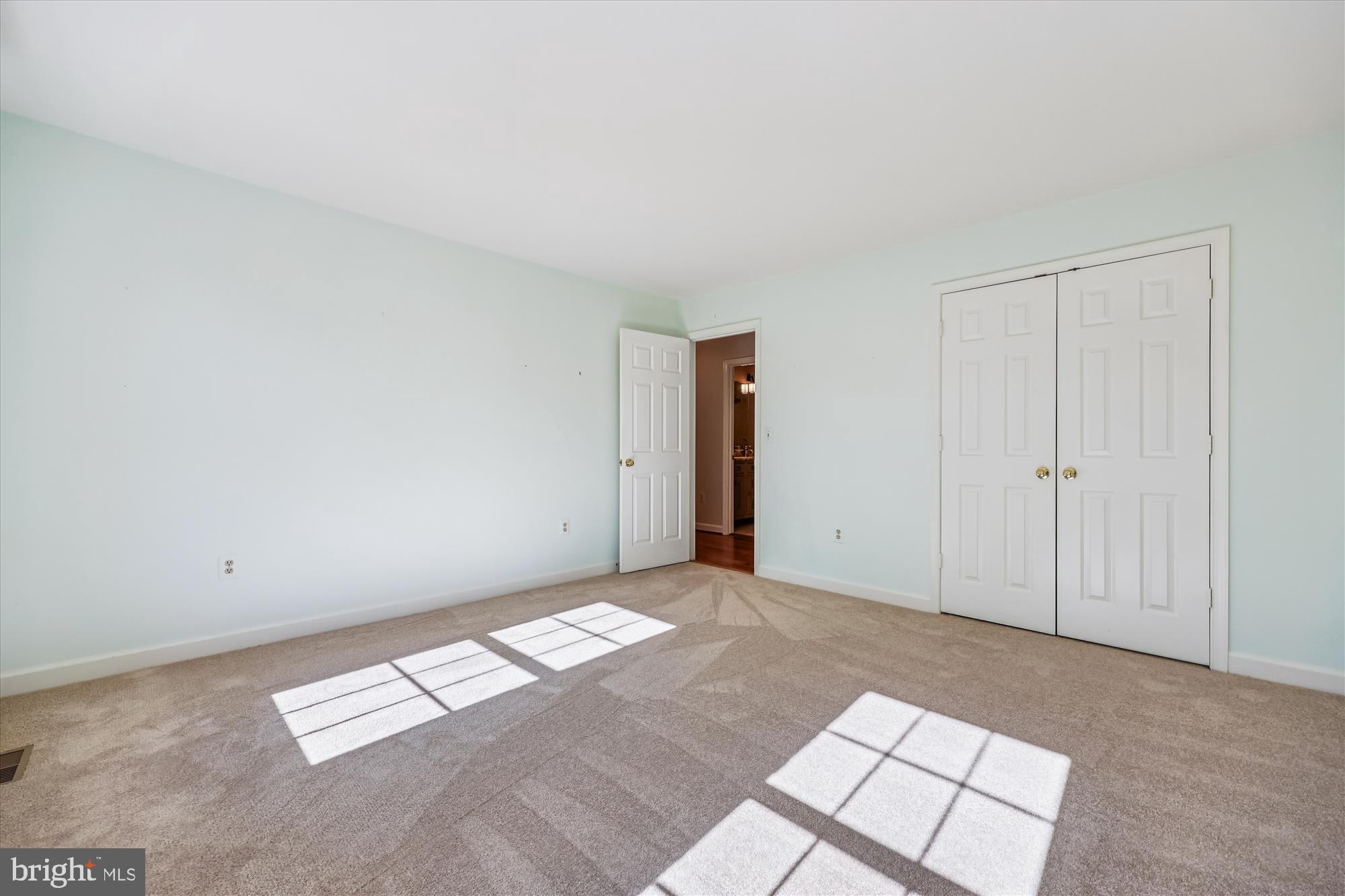 QUINCE ORCHARD VALLEY - Residential