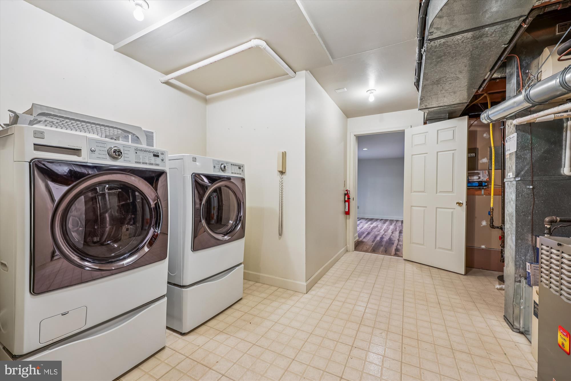 QUINCE ORCHARD VALLEY - Residential