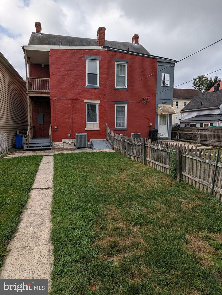 HAGERSTOWN - Residential