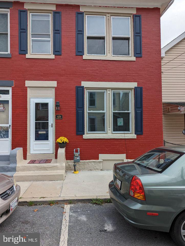 HAGERSTOWN - Residential