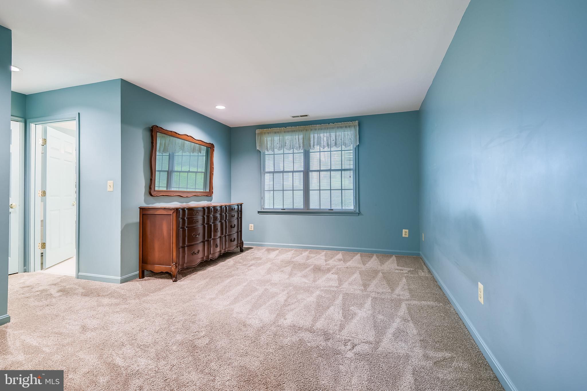 GREY ROCK FLATS - Residential