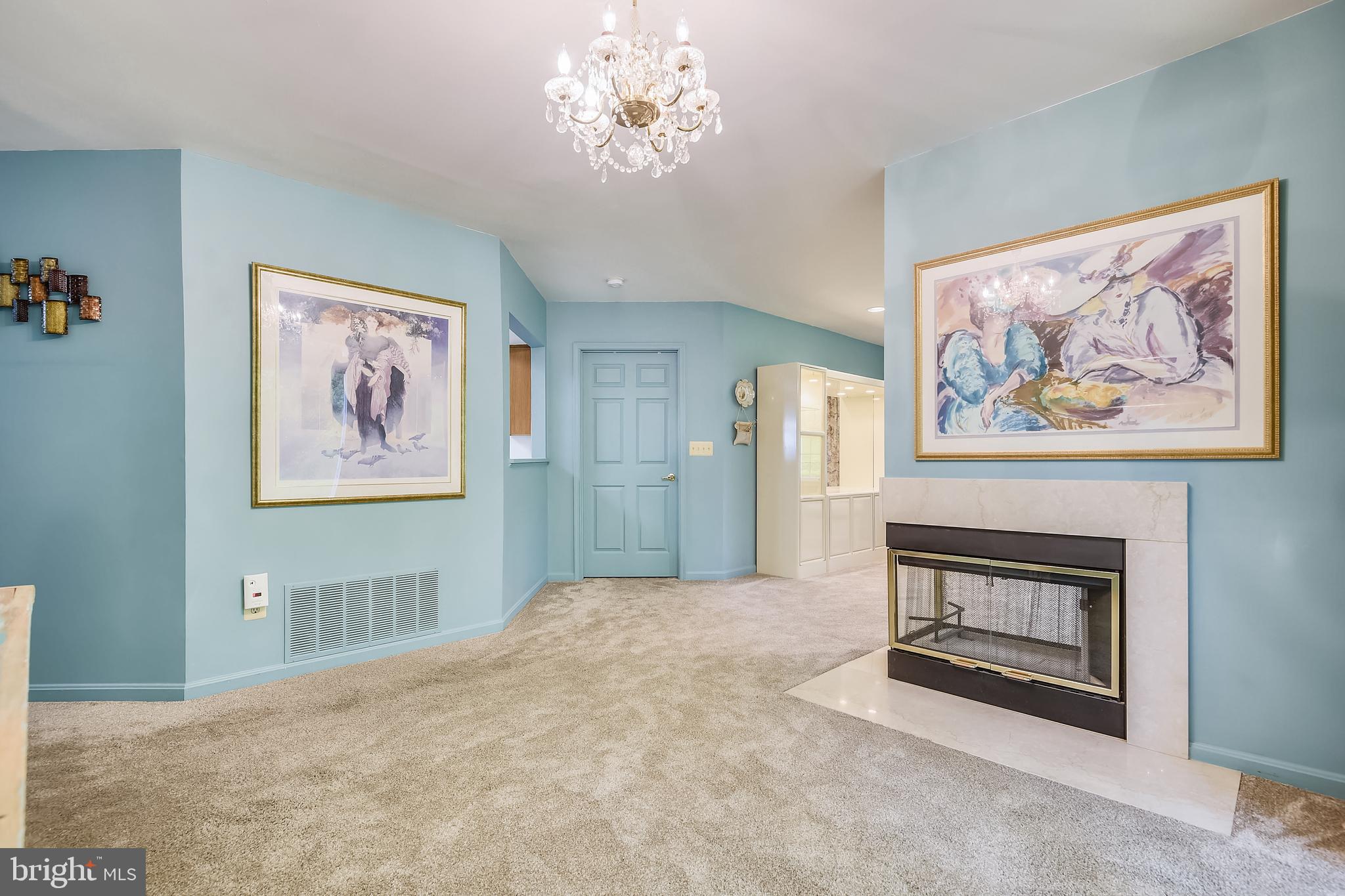 GREY ROCK FLATS - Residential