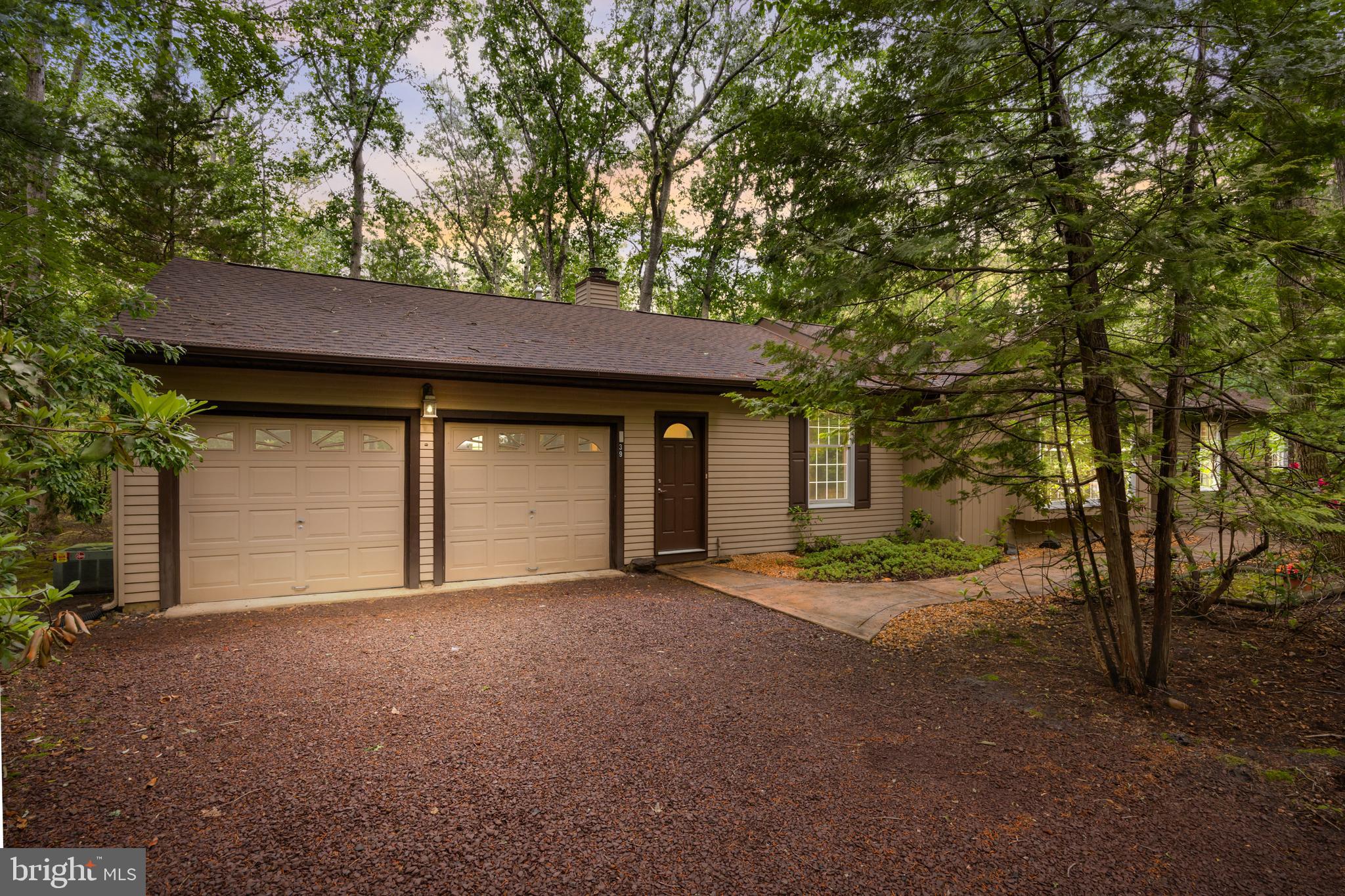 39 THUNDERHEAD DRIVE