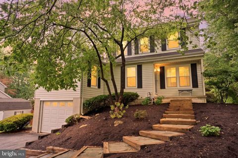 Photo of 996 Rill Road, READING, PA 19606 (MLS # PABK2072312)