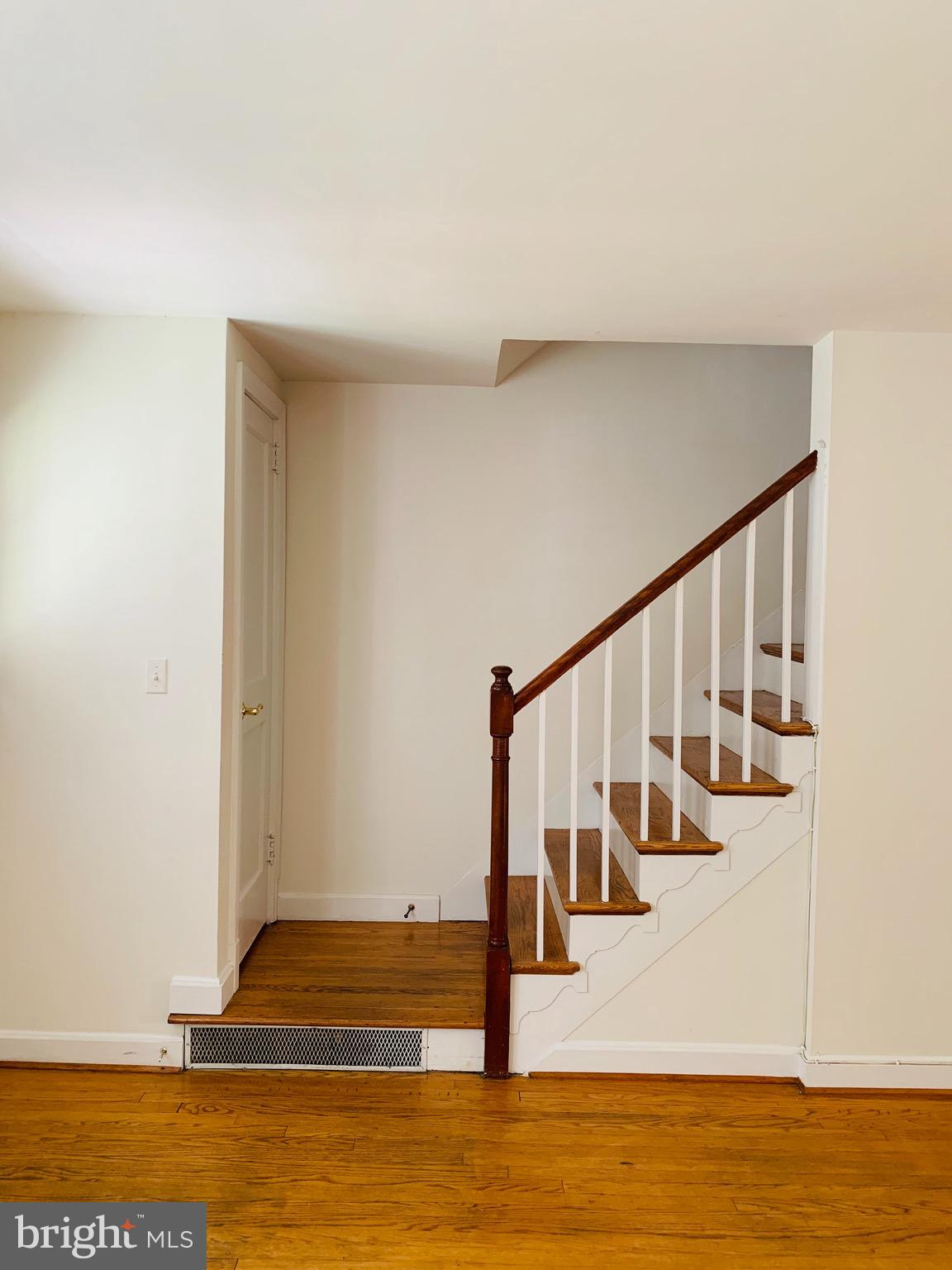 LINDEN GARDENS - Residential Lease