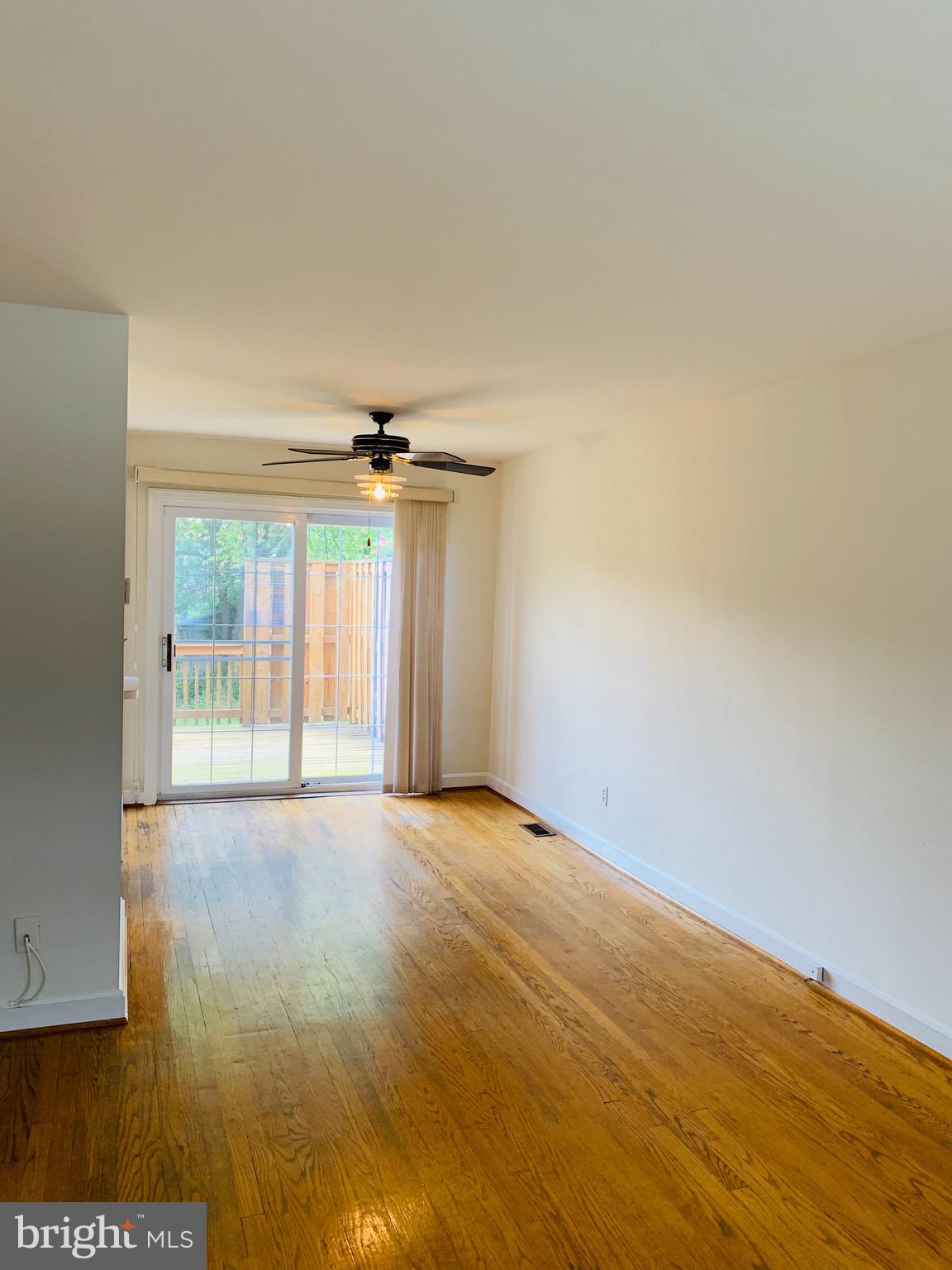 LINDEN GARDENS - Residential Lease