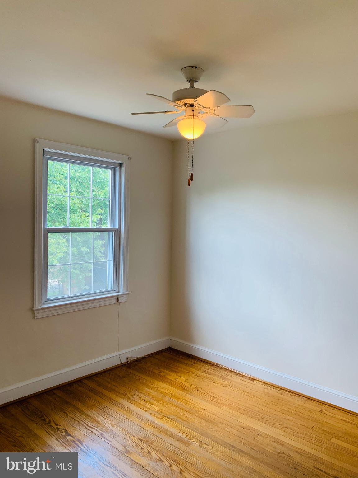 LINDEN GARDENS - Residential Lease