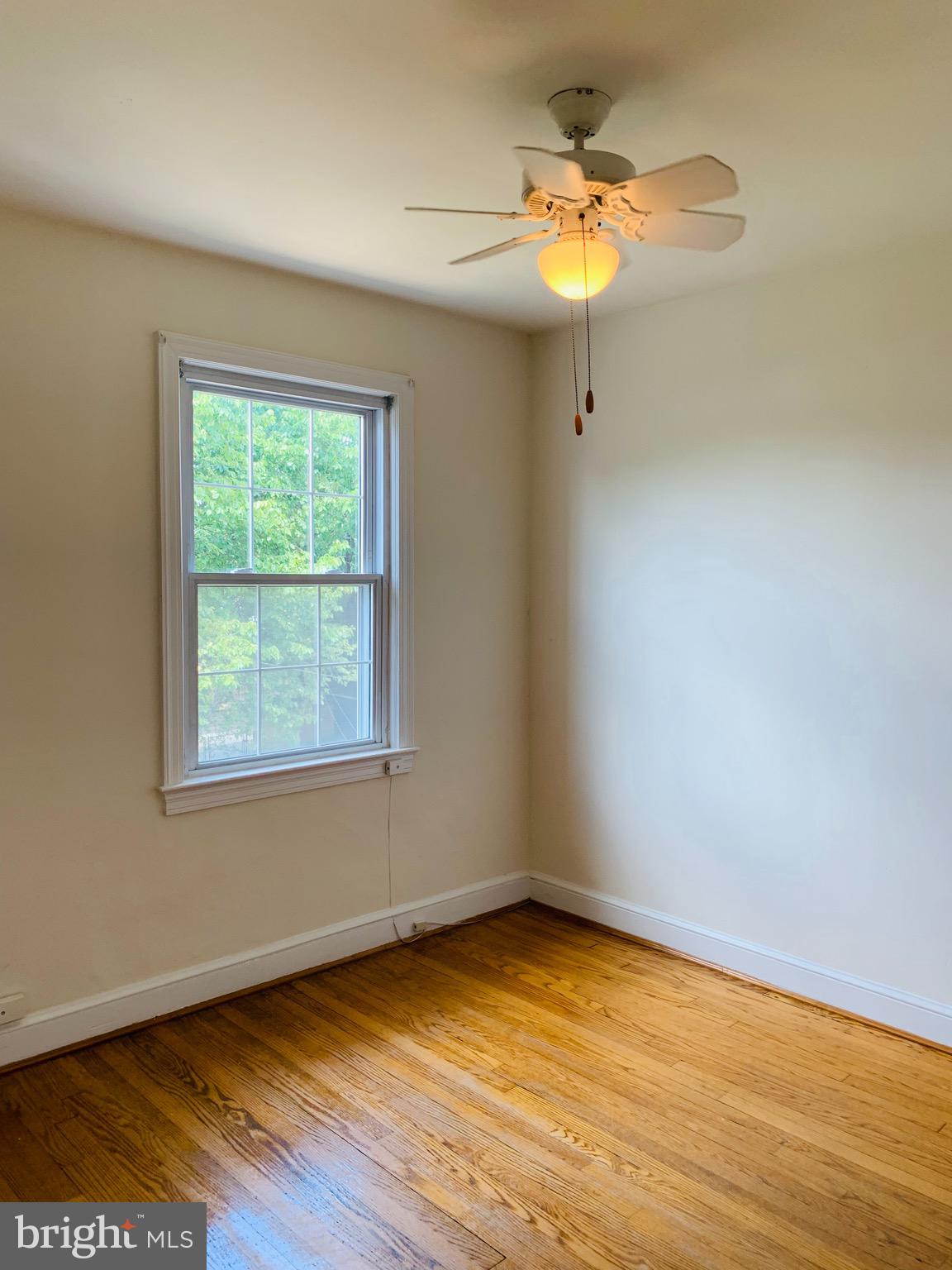 LINDEN GARDENS - Residential Lease