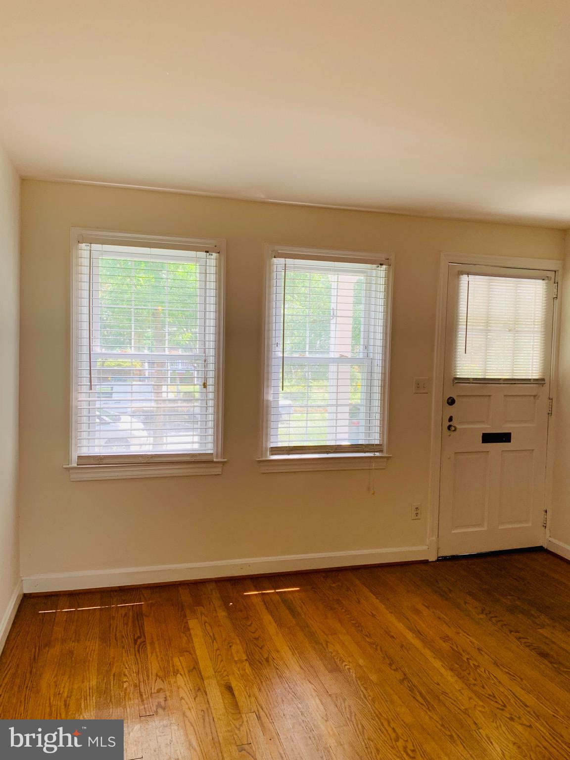 LINDEN GARDENS - Residential Lease