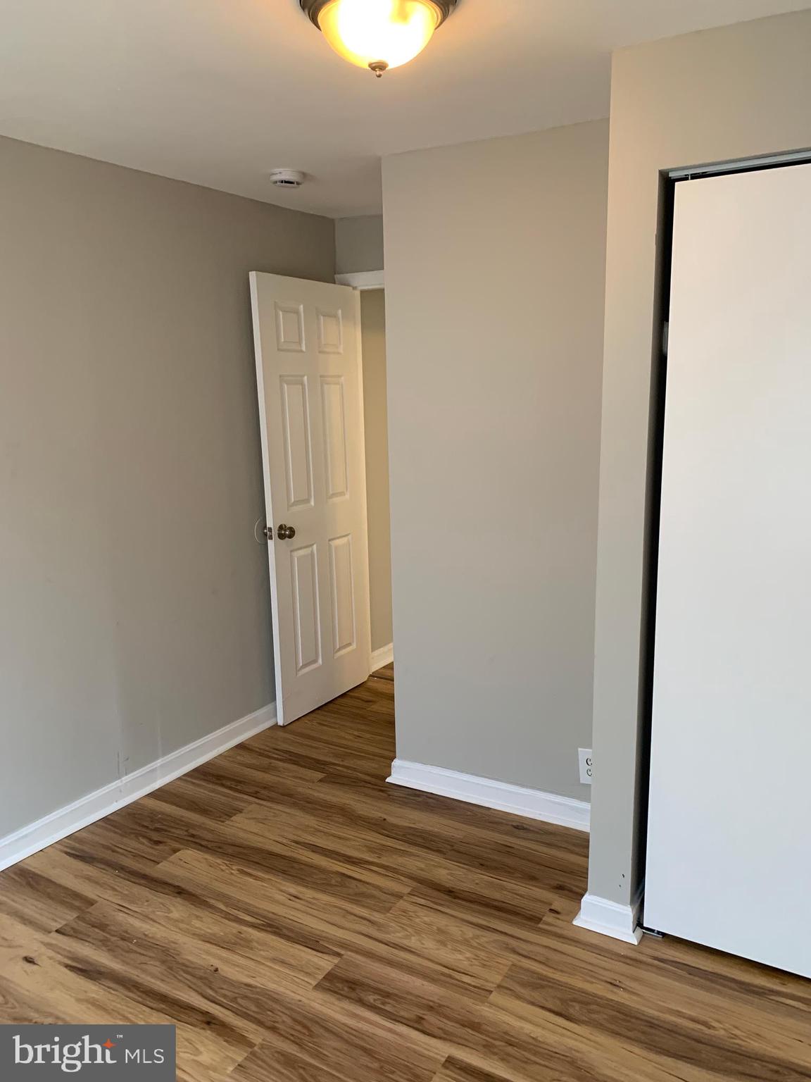 BARCLAY - Residential