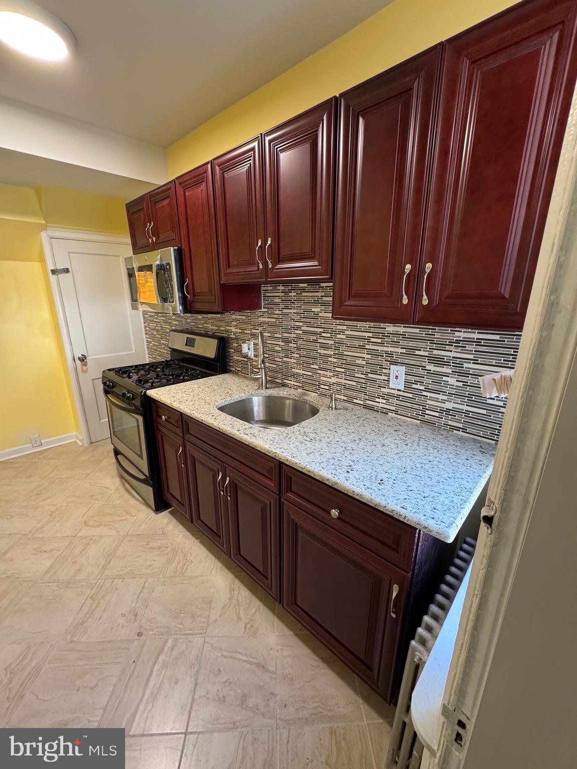 GERMANTOWN - Residential