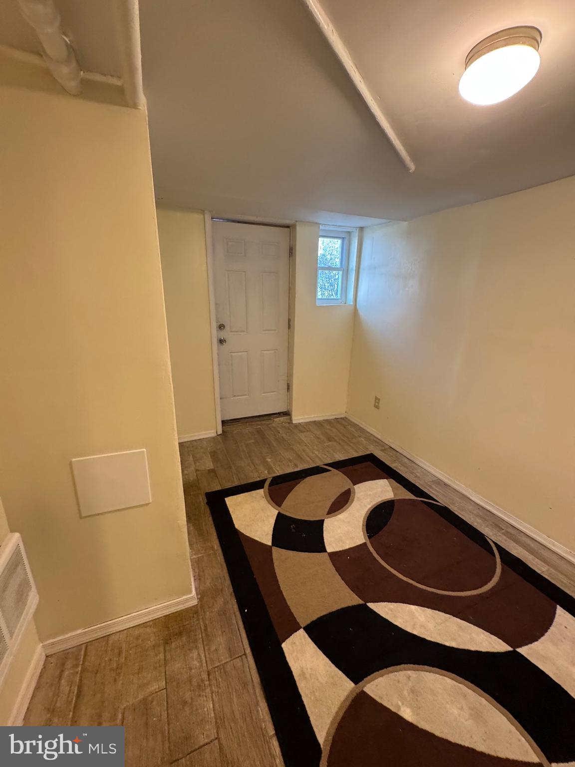 GERMANTOWN - Residential