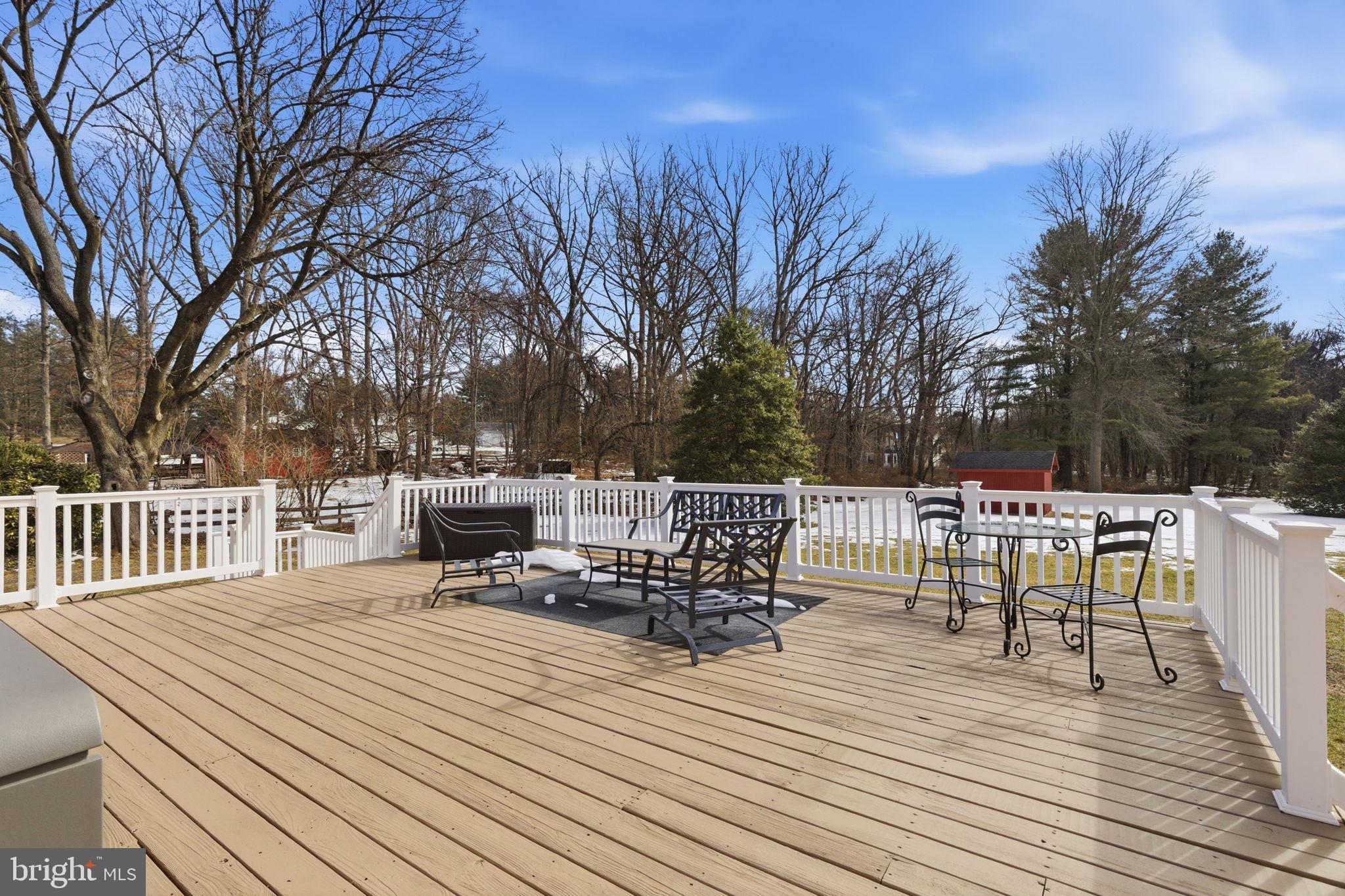 SOUTHDOWN HILLS - Residential