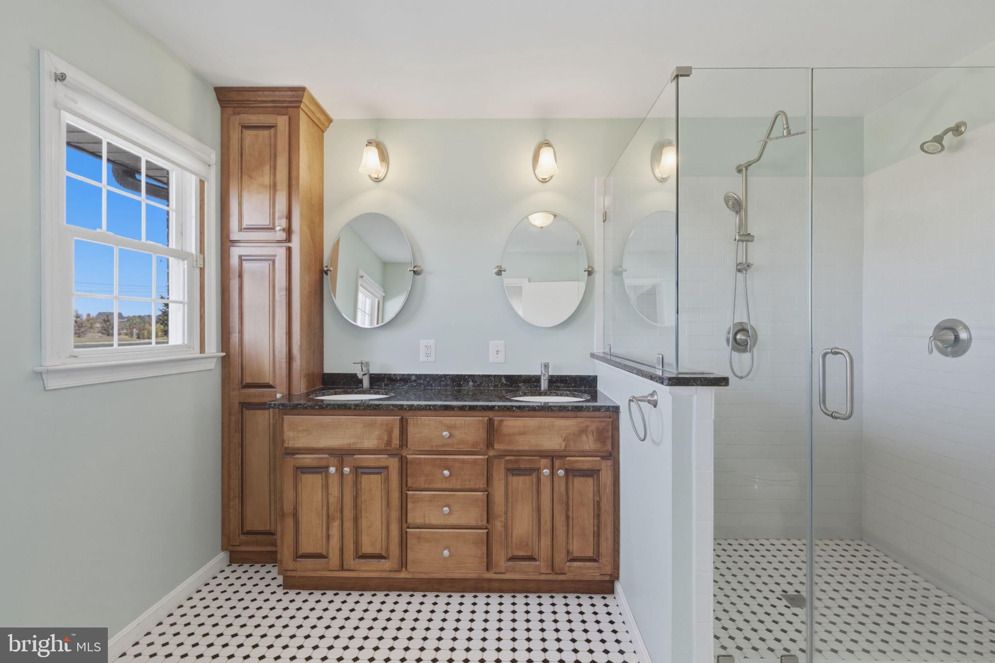 SOUTHDOWN HILLS - Residential