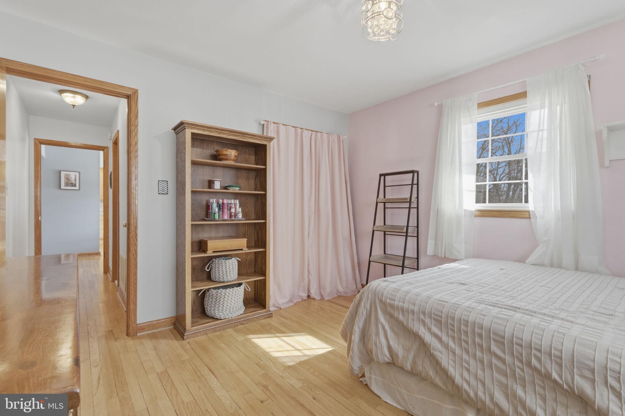 SOUTHDOWN HILLS - Residential