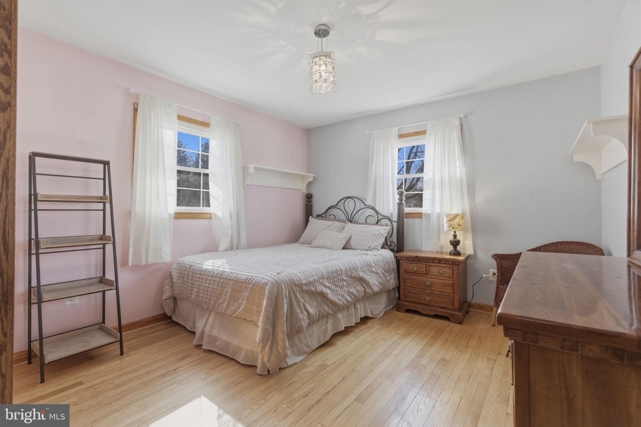 SOUTHDOWN HILLS - Residential