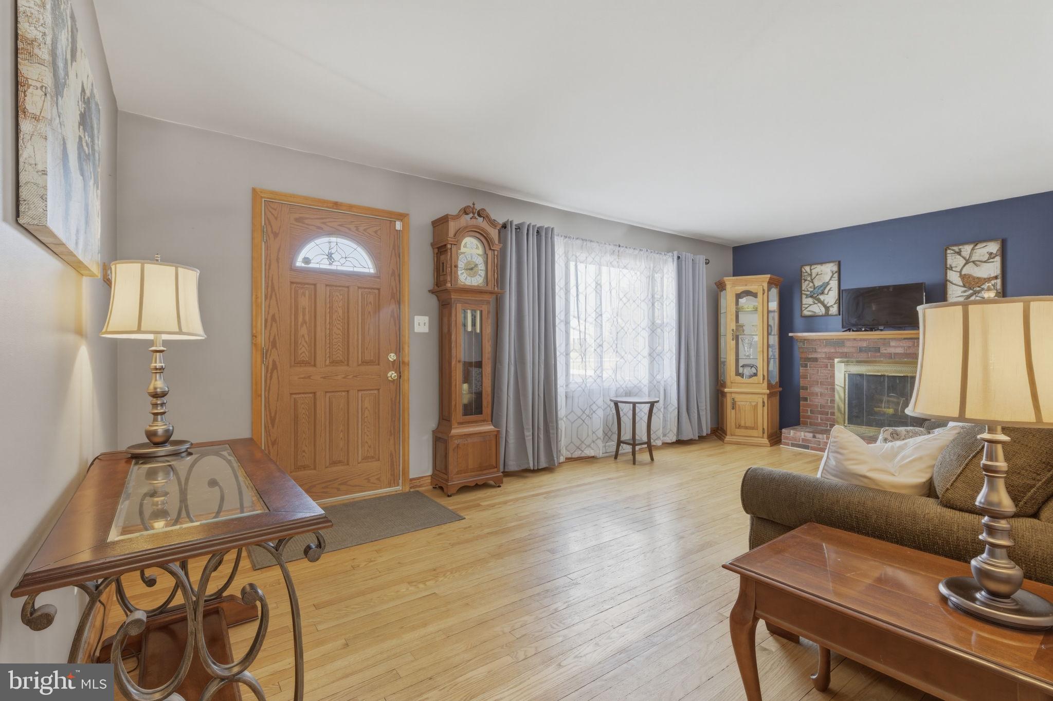 SOUTHDOWN HILLS - Residential