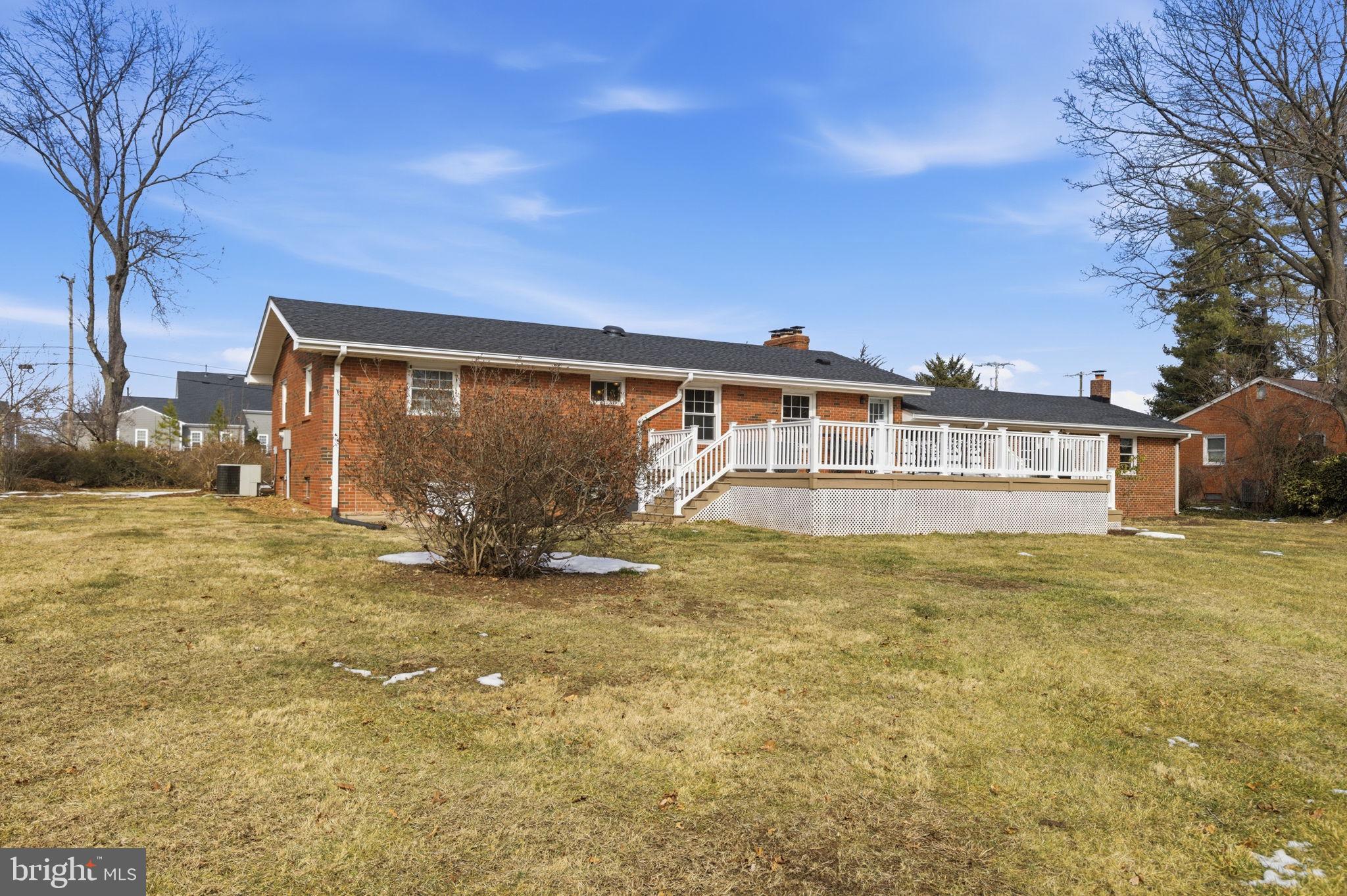 SOUTHDOWN HILLS - Residential