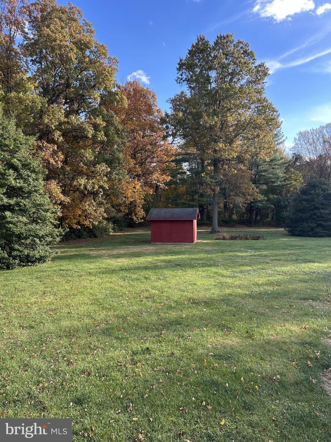 SOUTHDOWN HILLS - Residential