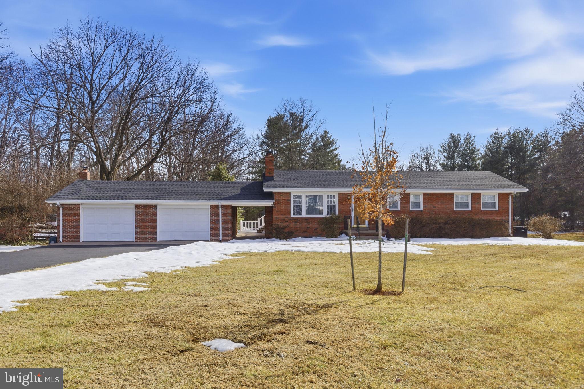 SOUTHDOWN HILLS - Residential