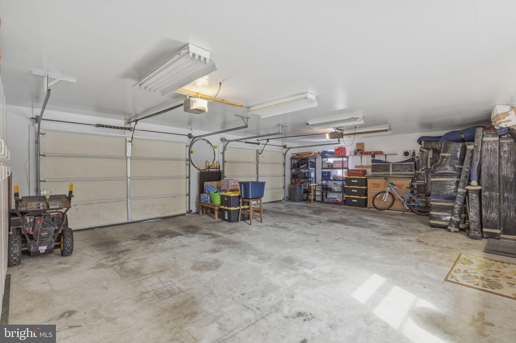 SOUTHDOWN HILLS - Residential