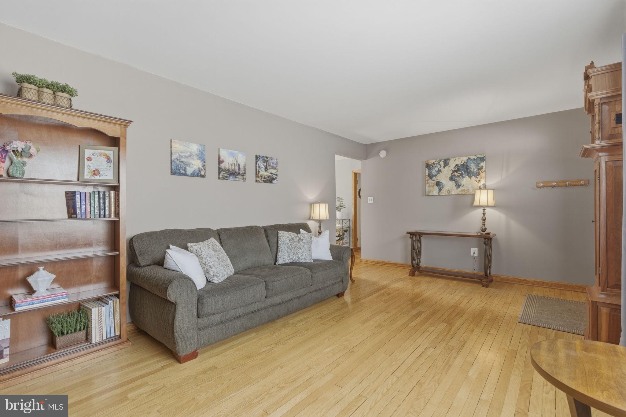 SOUTHDOWN HILLS - Residential