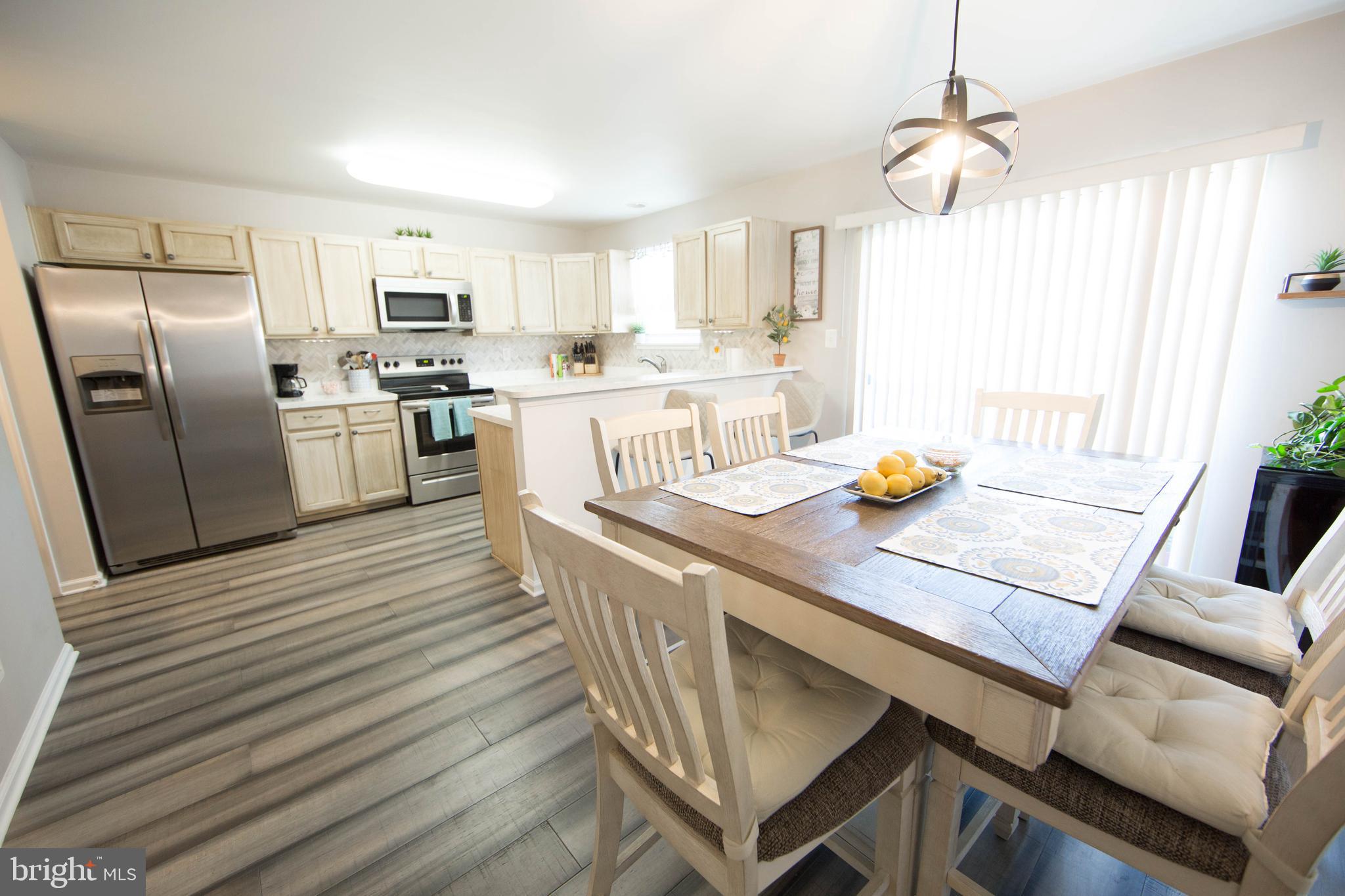 HAWTHORNE RIDGE - Residential