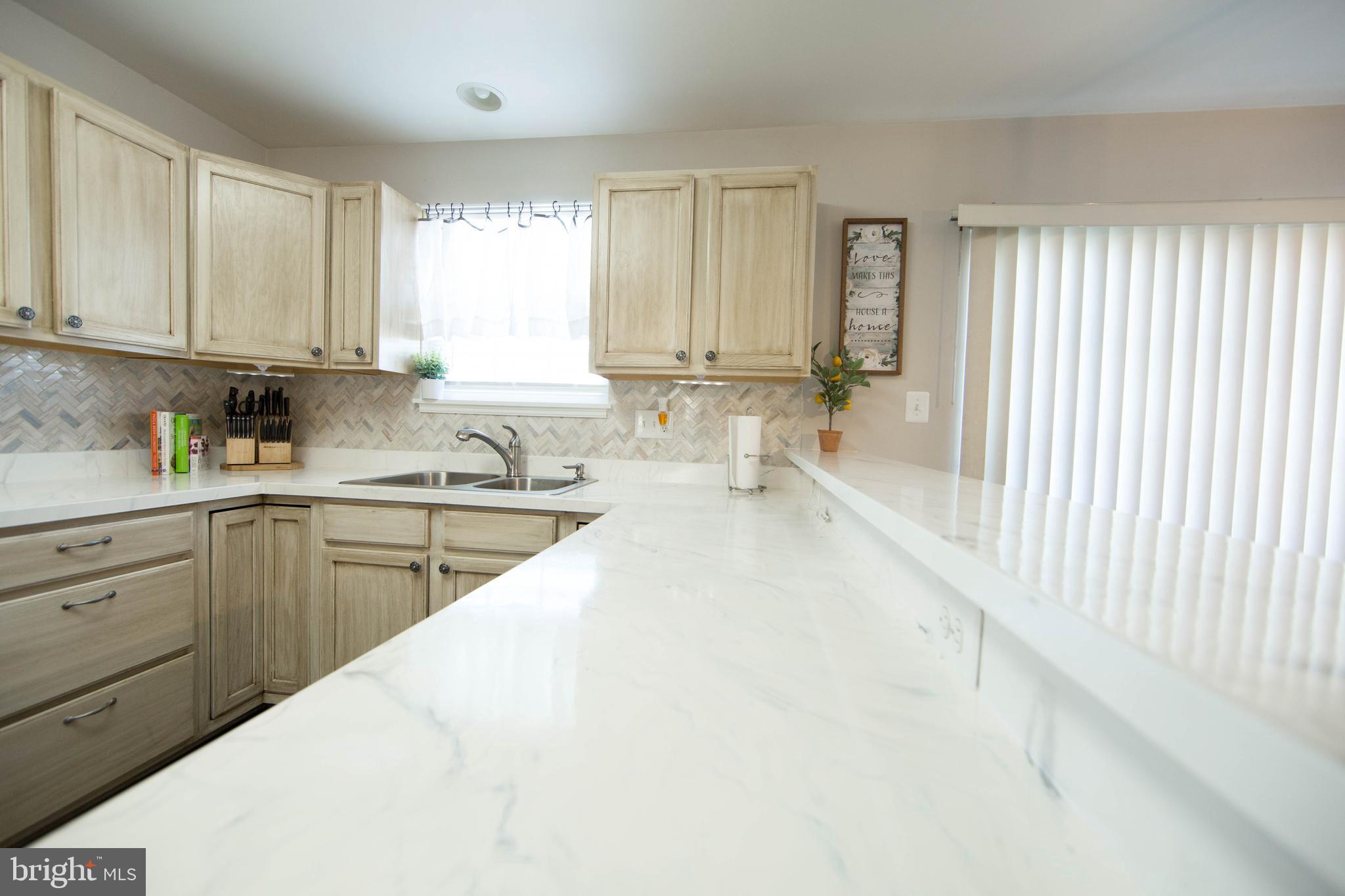 HAWTHORNE RIDGE - Residential